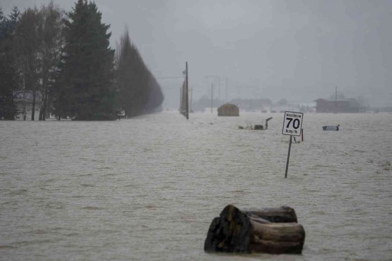 Dire warnings issued in flood-torn B.C.