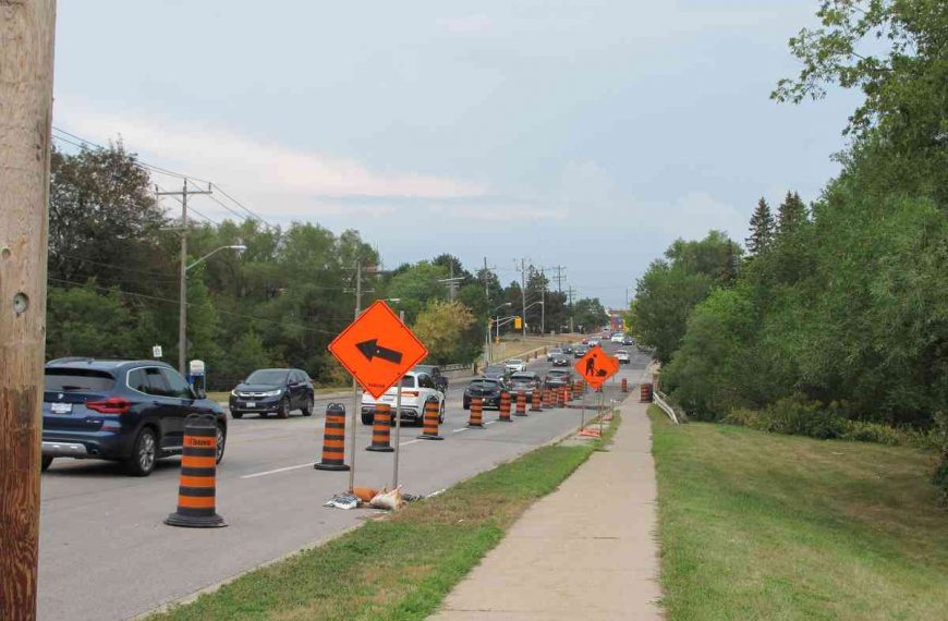 Traffic woes persist even after a city street has been shut down for months